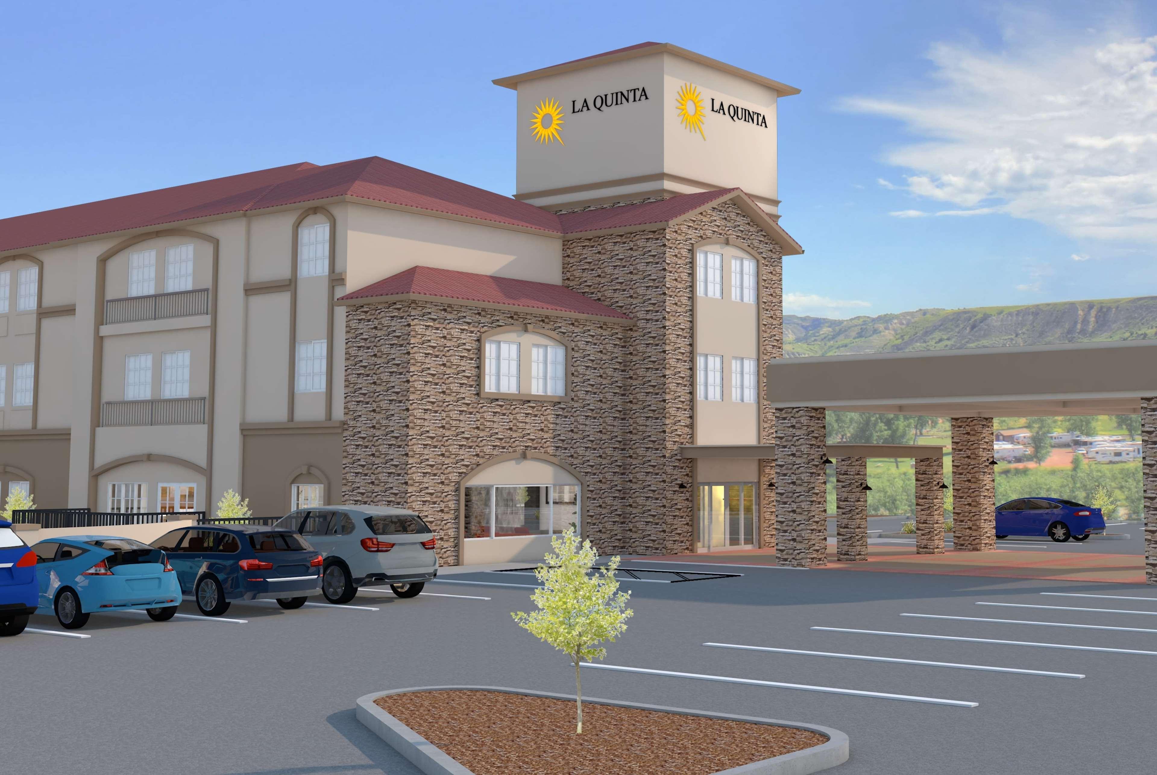 La Quinta By Wyndham Paso Robles Hotel Exterior photo